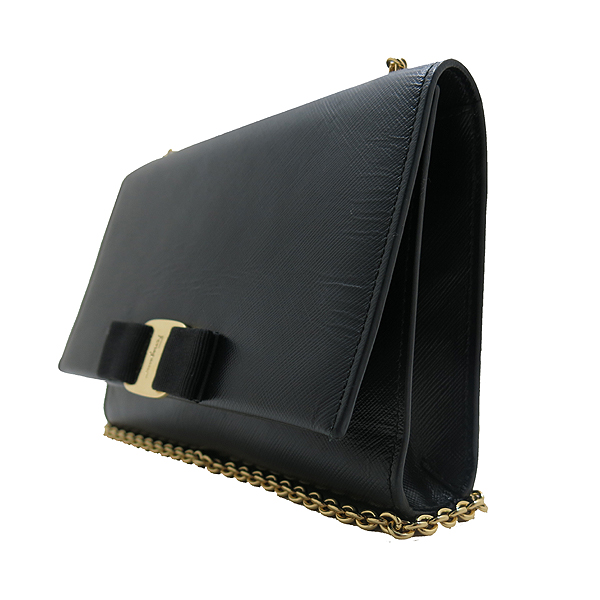 Ferragamo(��󰡸�) 22 B558 ���� ���ǾƳ� ���� ��� ���� ü�� ũ�ν��� [��õ��] �̹���3 - ���̺��� �߰���ǰ