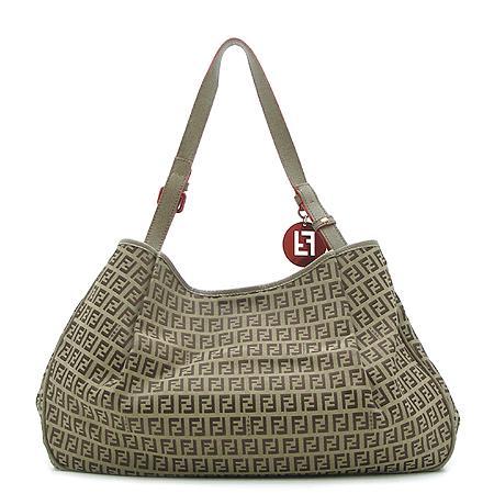 Fendi(���) 8BH220 FF�ΰ� ��ī�к긯 ����� �̹���3 - ���̺��� �߰���ǰ