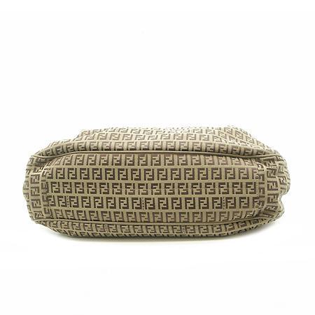 Fendi(���) 8BH220 FF�ΰ� ��ī�к긯 ����� �̹���5 - ���̺��� �߰���ǰ