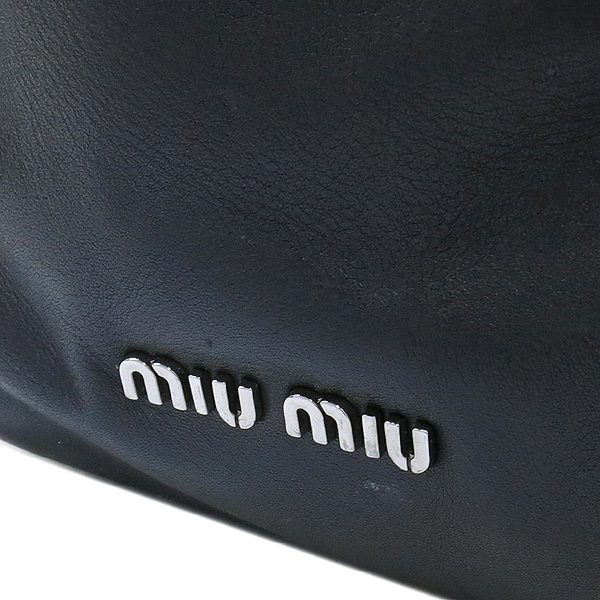 MiuMiu(�̿�̿�) ����ΰ� ���� / �׷��� / �׸� Ʈ�����÷� ���� �������� ���� ��Ʈ�� [��������] �̹���3 - ���̺��� �߰���ǰ