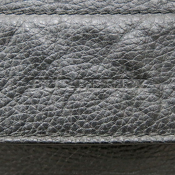 Burberry(������) ���� ���� �޽��� ũ�ν��� [�λ꼾�Һ���] �̹���4 - ���̺��� �߰���ǰ