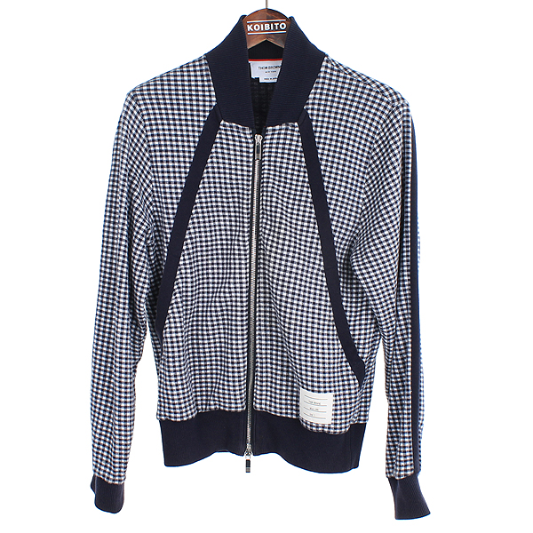 �����  ����