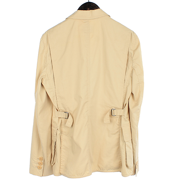 Armani(�Ƹ�����) COLLEZIONI(�÷�������) ������ ��ư �̱� �������� �̹���4 - ���̺��� �߰���ǰ