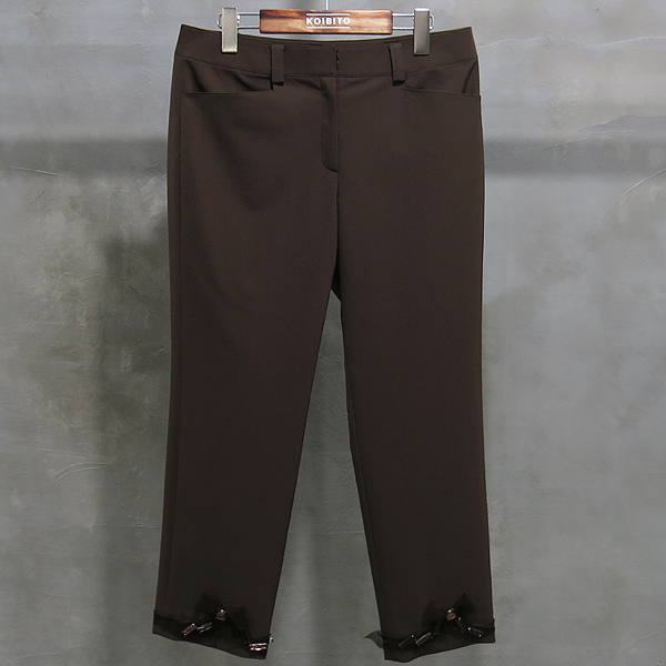 ������  ����