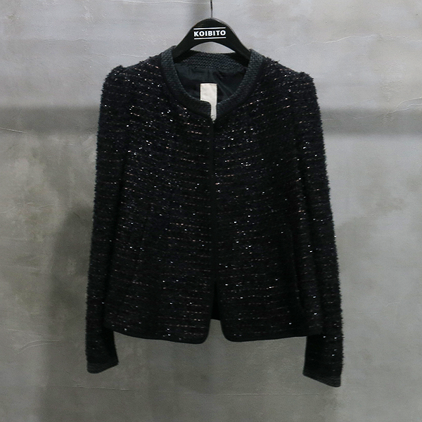 �����  ����