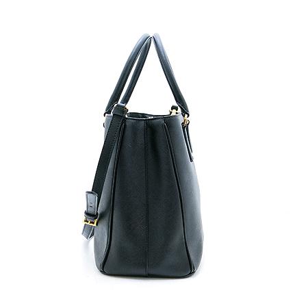 Prada(�����) BN1874 (SAFFIANO LUX) ���ǾƳ� ���� ����ΰ� ��Ʈ��+�����Ʈ�� �̹���3 - ���̺��� �߰���ǰ