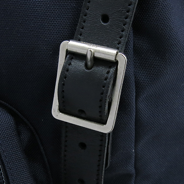 YSL(�Ի��ζ�) Saint Laurent(�� �ζ�) 342609 ���̺� ĵ���� ���� ������ ���� �̹���4 - ���̺��� �߰���ǰ