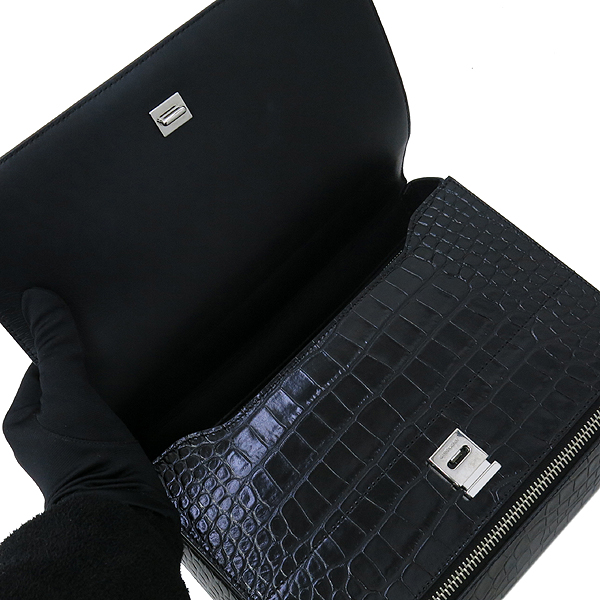 GIVENCHY(�����) 13L5255406 ���� �ΰ� �������� ũ��Ŀ���� ���� �ǵ��� �ڽ� �̵� ������ 2WAY [��������] �̹���6 - ���̺��� �߰���ǰ