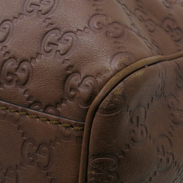 Gucci(����) 211944 GG�ΰ� �ø� ���� ��Ű ��Ʈ�� [��������] �̹���6 - ���̺��� �߰���ǰ