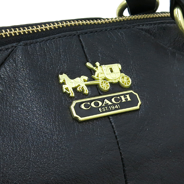 Coach(��ġ) 15960 ��Ƽ�� �������� �Ÿ� ����ΰ� ��Ʈ�� + �����Ʈ�� 2WAY [��������] �̹���4 - ���̺��� �߰���ǰ