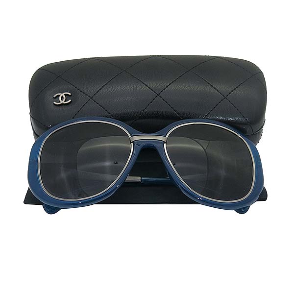 ����  ���۶�