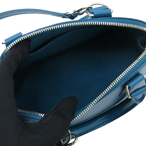 Louis Vuitton(���̺���) M40853 ALMA BB EPI CYAN ���� �Ľ��ڱ׸� �˸� BB ��Ʈ�� + �����Ʈ�� 2WAY �̹���6 - ���̺��� �߰���ǰ