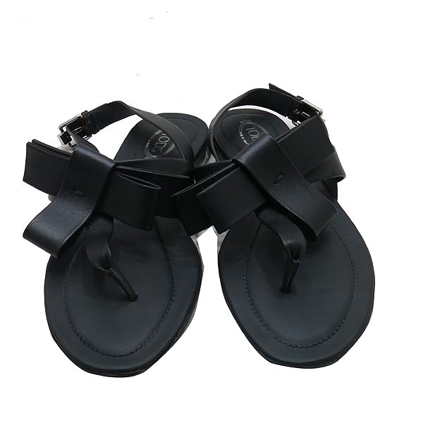 ����  ����