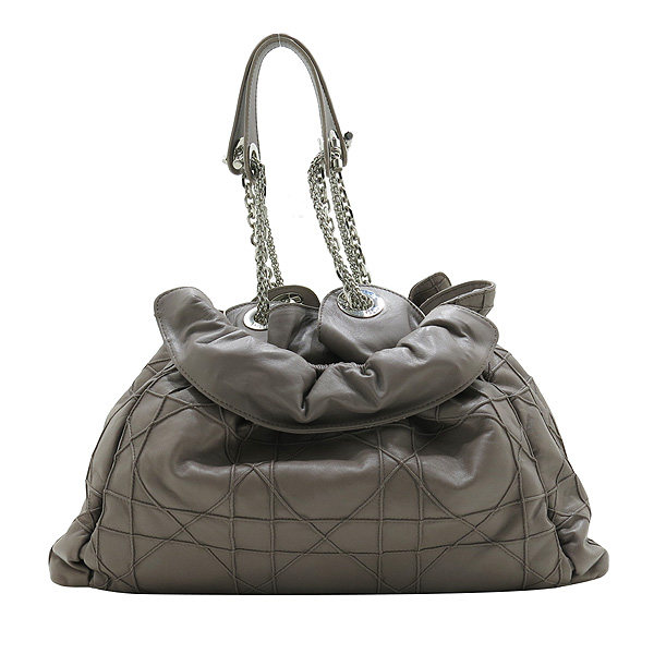 Dior(ũ����î���) M0104PGCA M759 �׷��� ����Ų ��� ��Ʈ�� ������ ����ΰ� ü�� ����� [��õ��] �̹���4 - ���̺��� �߰���ǰ