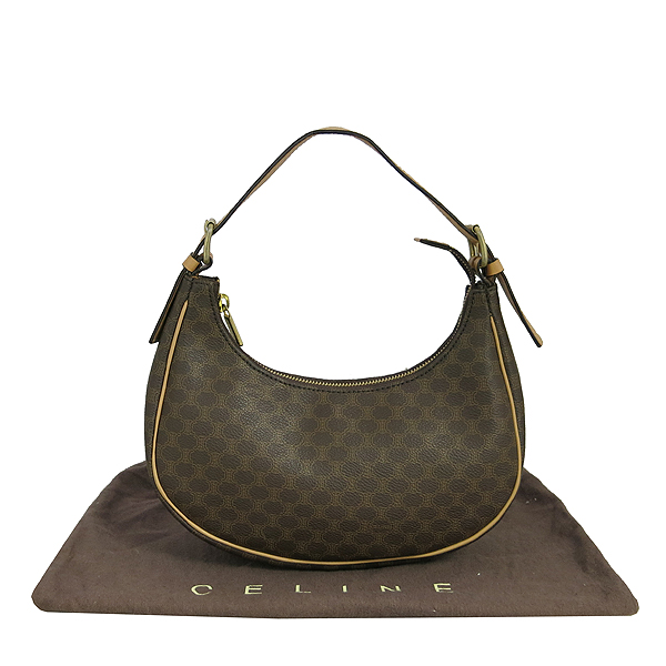 ������  �����