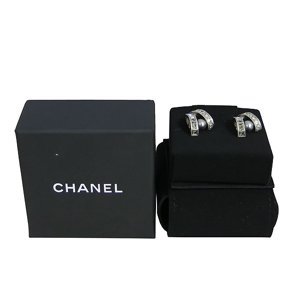 ����  �Ͱ���