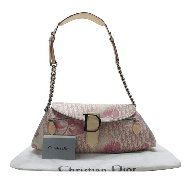 ���  �����