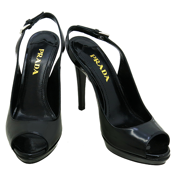 �����  ����