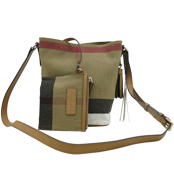 Burberry(������) 3982933 üũ ĵ���� �ֽ��� ���� ������ ũ�ν��� [��������] �̹���2 - ���̺��� �߰���ǰ