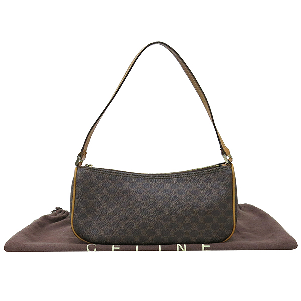 ������  �����