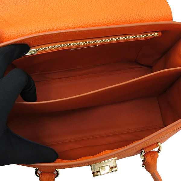 Ferragamo(��󰡸�) 21 F293 ������ �÷� ��Ƽ ��ġ�� ����ΰ� �� ��� ��Ʈ�� + �����Ʈ�� 2WAY [��������] �̹���7 - ���̺��� �߰���ǰ