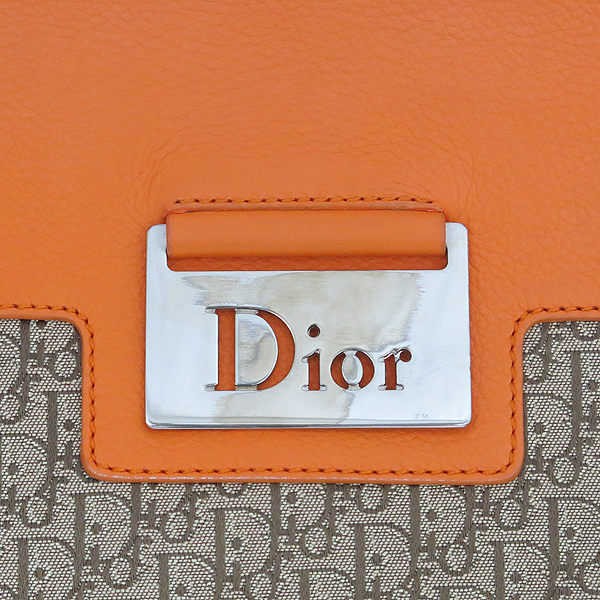 Dior(ũ����î���) �ΰ� ��� �ڰ��� ���� ȥ�� ��Ʈ�� [���빮��] �̹���4 - ���̺��� �߰���ǰ