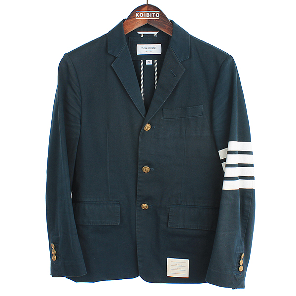 �����  ����