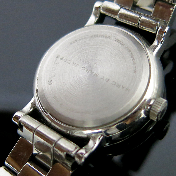 Marc by Marc Jacobs(��ũ���̸�ũ�����߽�) MBM3246 ���� �ΰ� ��ƿ ������ �ð� [���빮��] �̹���5 - ���̺��� �߰���ǰ