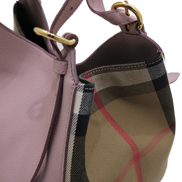 Burberry(������) 3997148 ��ũ���� �Ͽ콺üũ ���� �ΰ� ��� ĵ�͹��� ����� [��õ��] �̹���4 - ���̺��� �߰���ǰ