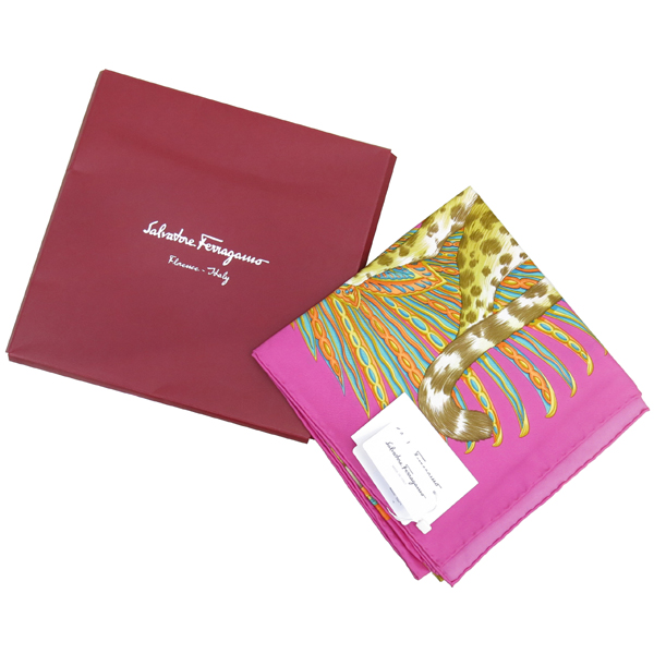 ��󰡸�  ��ī��