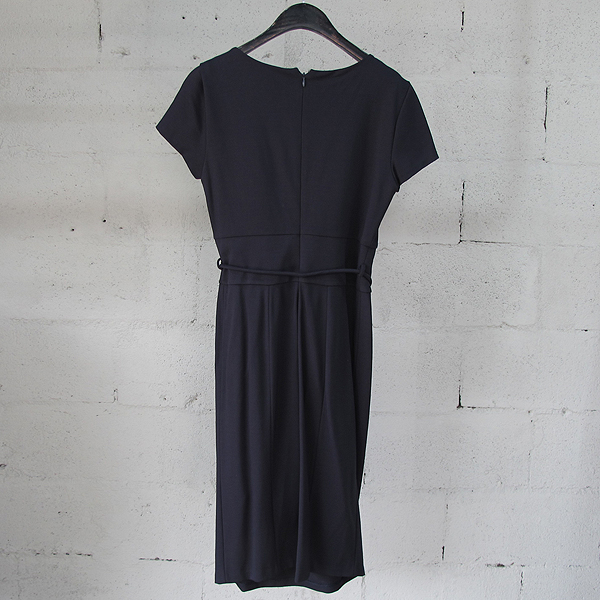 Armani COLLEZIONI(�Ƹ����� �÷�������)���̺� �÷� ������ ���ǽ� [���빮��] �̹���3 - ���̺��� �߰���ǰ