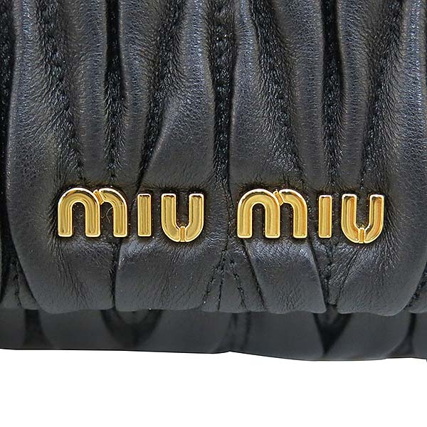 MiuMiu(�̿�̿�) 5BF345 ���� �ΰ� ���� ��Ʈ��� Ŭ��ġ �� ����� [�λ꼾�Һ���] �̹���5 - ���̺��� �߰���ǰ