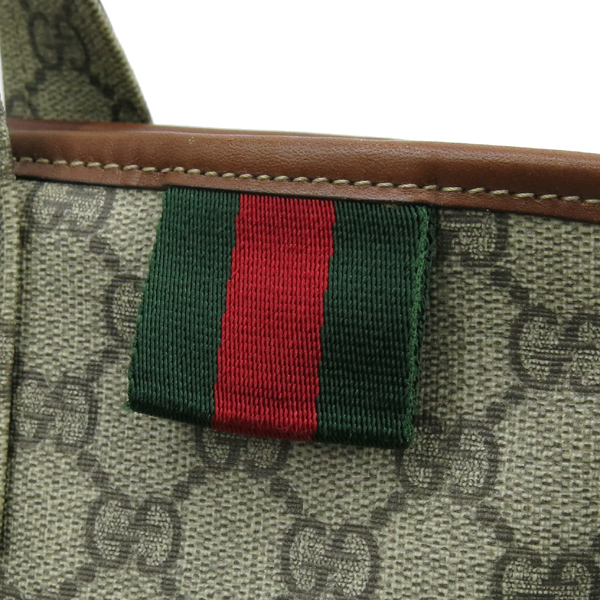 Gucci(����) 233081 GG�ΰ� PVC ��ī���� ���� ȥ�� �Ｑ��Ƽġ ��Ʈ�� [��������] �̹���4 - ���̺��� �߰���ǰ