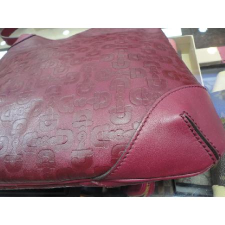  Gucci(����) 257296 ���� ���� Ʈ���� ����� w �̹���4 - ���̺��� �߰���ǰ