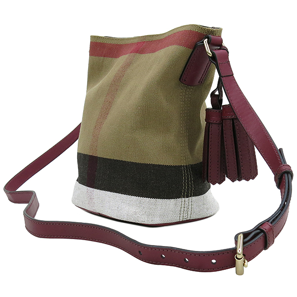 Burberry(������) 4020485 �½� ��� üũ ĵ���� �ֽ��� ���� ������ ũ�ν��� + ���� �Ŀ�ġ [�뱸�ݿ��纻��] �̹���3 - ���̺��� �߰���ǰ