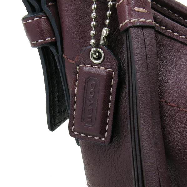 Coach(��ġ) 8A01 ���ǵ� ���� ȣ�� ����� [��������] �̹���4 - ���̺��� �߰���ǰ