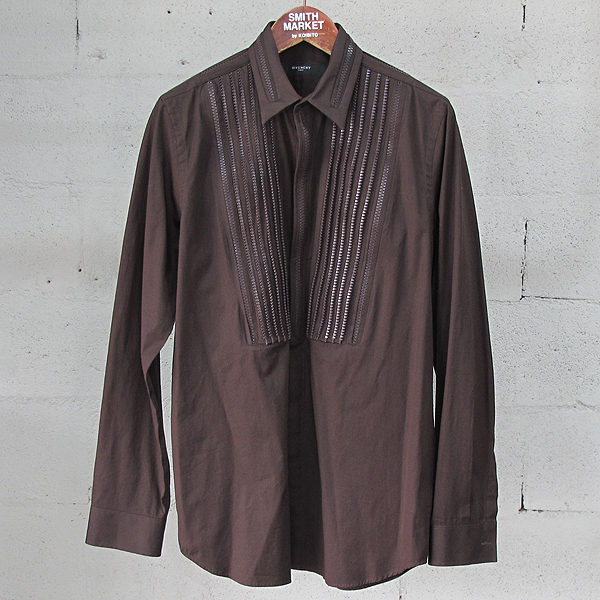 �����  ����