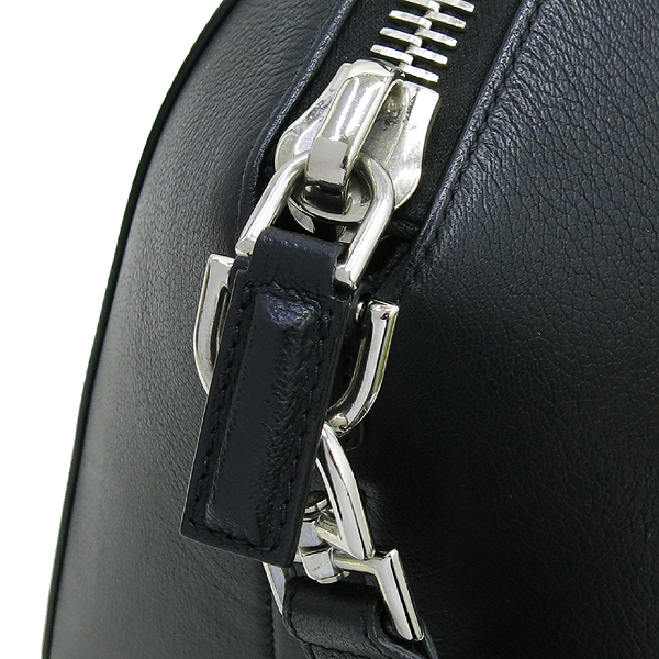 GIVENCHY(�����) BB05100012 ���� GOAT(��Ʈ)��Ų ��Ƽ���� M������ ��Ʈ�� + �����Ʈ�� 2WAY [�뱸�ݿ��纻��] �̹���4 - ���̺��� �߰���ǰ