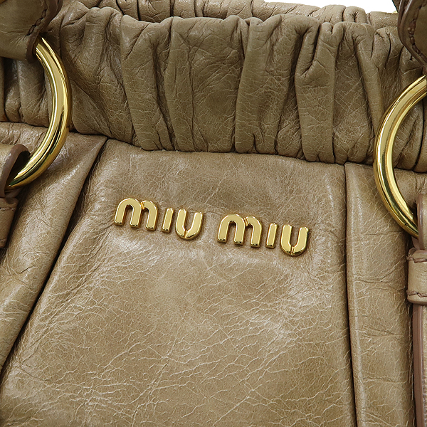 MiuMiu(�̿�̿�) RT0383 VITELLO LUX ���ڷ� ���� ��Ƽ�� ���� ���� �ΰ� ��Ʈ�� + �����Ʈ�� 2WAY [��������] �̹���4 - ���̺��� �߰���ǰ