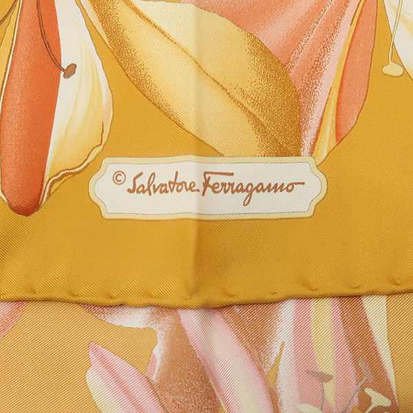 Ferragamo(��󰡸�) 100% ��ũ ��ī�� [��������] �̹���3 - ���̺��� �߰���ǰ
