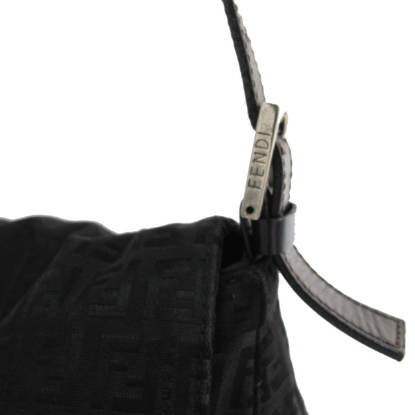 Fendi(���) 8BR001 FF�ΰ� ��ī �к긯 ���� ȥ�� ����ΰ� �̴� ����� [�뱸�ݿ��纻��] �̹���5 - ���̺��� �߰���ǰ