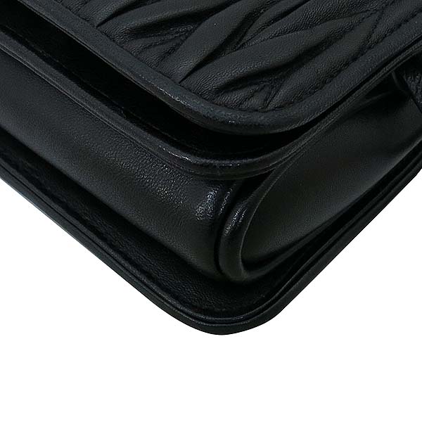 MiuMiu(�̿�̿�) 5BH033 ���� ��Ʋ��� �̴� ���� ü�� ũ�ν��� [�λ꼾�Һ���] �̹���5 - ���̺��� �߰���ǰ