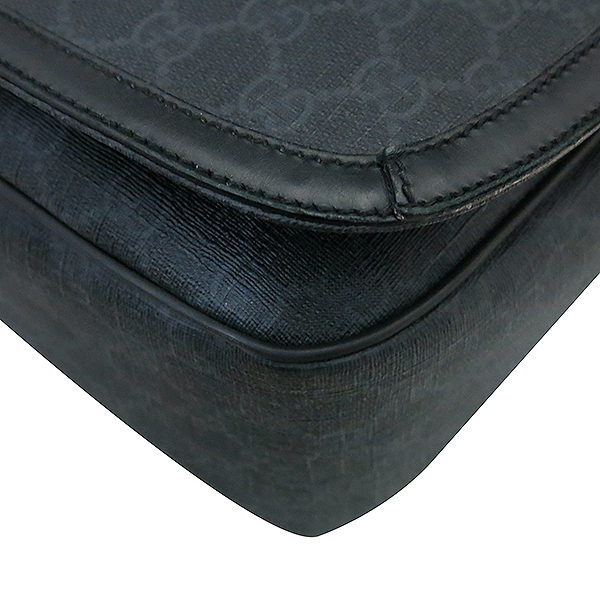 Gucci(����) 322068 ���� �÷� GG �ΰ� PVC �޽��� ũ�ν��� [�λ꼾�Һ���] �̹���3 - ���̺��� �߰���ǰ