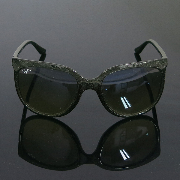 RAY-BAN(���̺�) RB4126 ���� �̴ϼ� �ΰ� ������ ���� ���۶� [���빮��] �̹���2 - ���̺��� �߰���ǰ