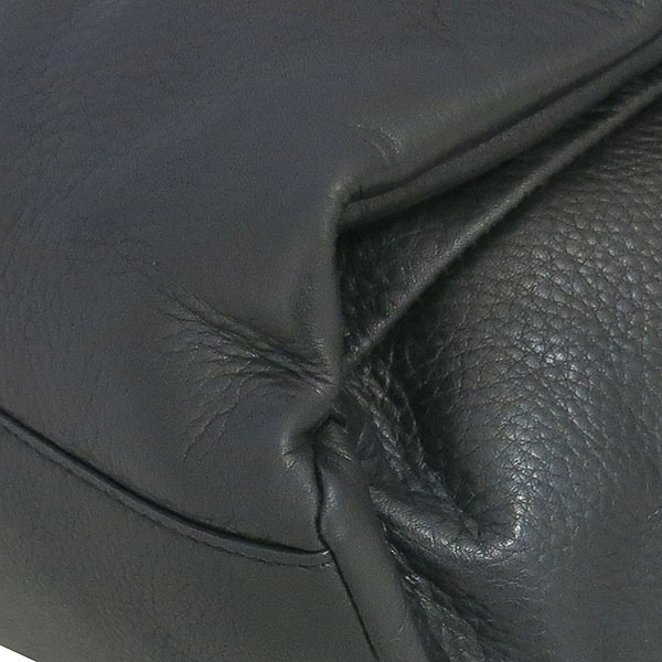 GIVENCHY(�����) BB05211025 ���� ī����Ų �ǵ��� ǻ�� �÷� �̵�� ������ 2WAY [���빮��] �̹���4 - ���̺��� �߰���ǰ