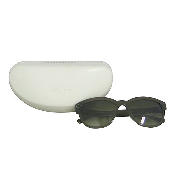 ������  ���۶�