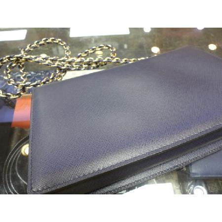 Ferragamo(��󰡸�) 21 E480 ���̺� ���ǾƳ� ���� �ٶ���� ���� ü�� ũ�ν��� w �̹���4 - ���̺��� �߰���ǰ