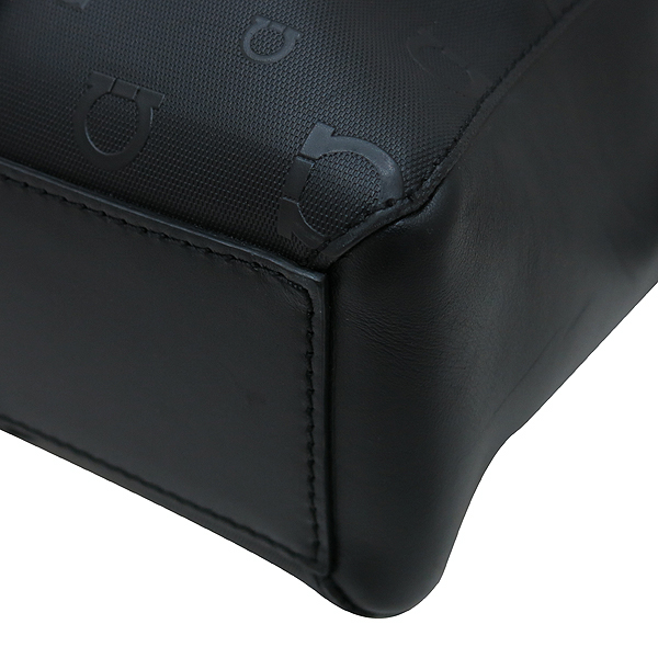 Ferragamo(��󰡸�) 249378 ���� �ΰ� PVC ���� Ʈ���� �긮�����̽� �������� ��Ʈ�� + �����Ʈ�� 2WAY [��õ��] �̹���5 - ���̺��� �߰���ǰ