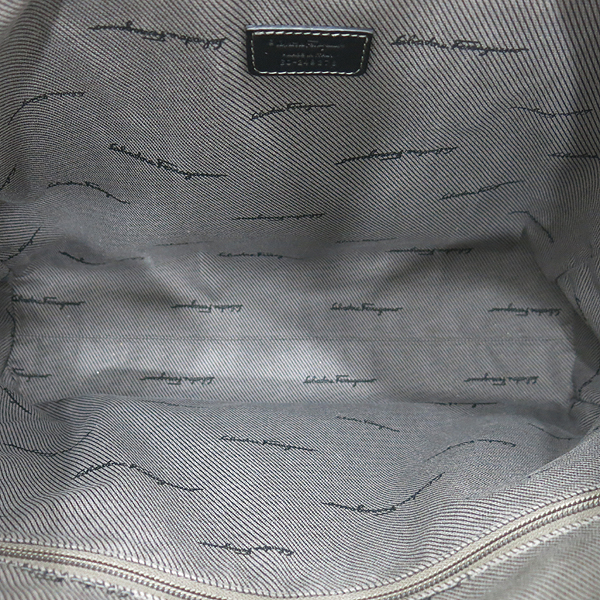 Ferragamo(��󰡸�) 249378 ���� �ΰ� PVC ���� Ʈ���� �긮�����̽� �������� ��Ʈ�� + �����Ʈ�� 2WAY [��õ��] �̹���6 - ���̺��� �߰���ǰ