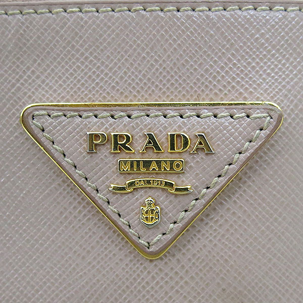 Prada(�����) BN1786 SAFFIANO LUX ��ũ �÷� ���ǾƳ� ���� ���� �ﰢ ����ΰ� ��Ʈ�� [�λ꼾�Һ���] �̹���4 - ���̺��� �߰���ǰ
